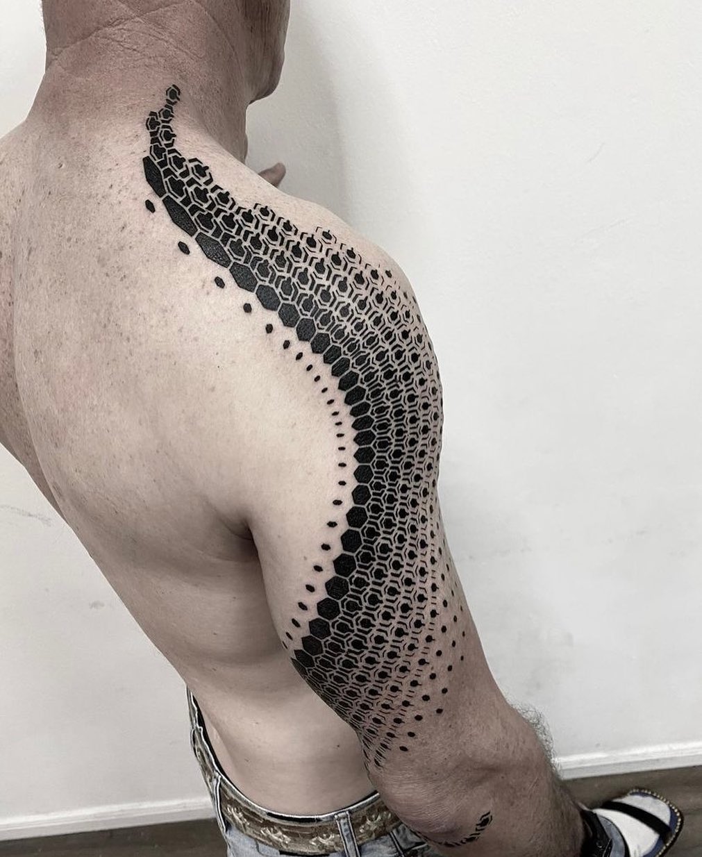 styl dotwork tatuaż