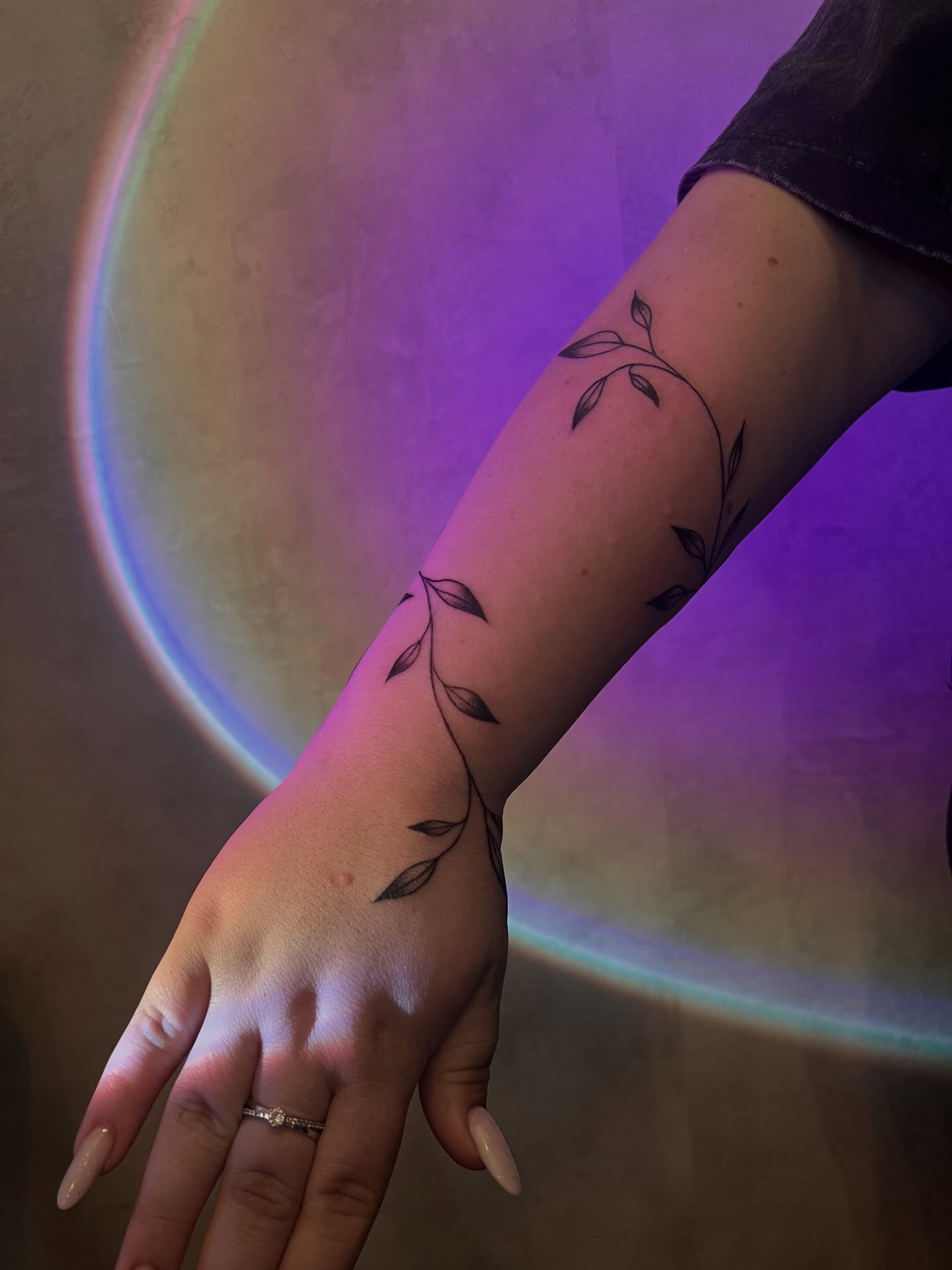 ból podczas tatuowania