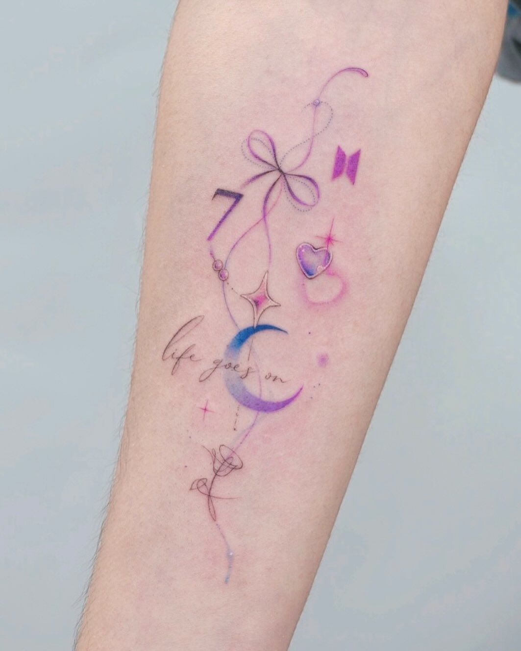 fine line tattoo gojenie