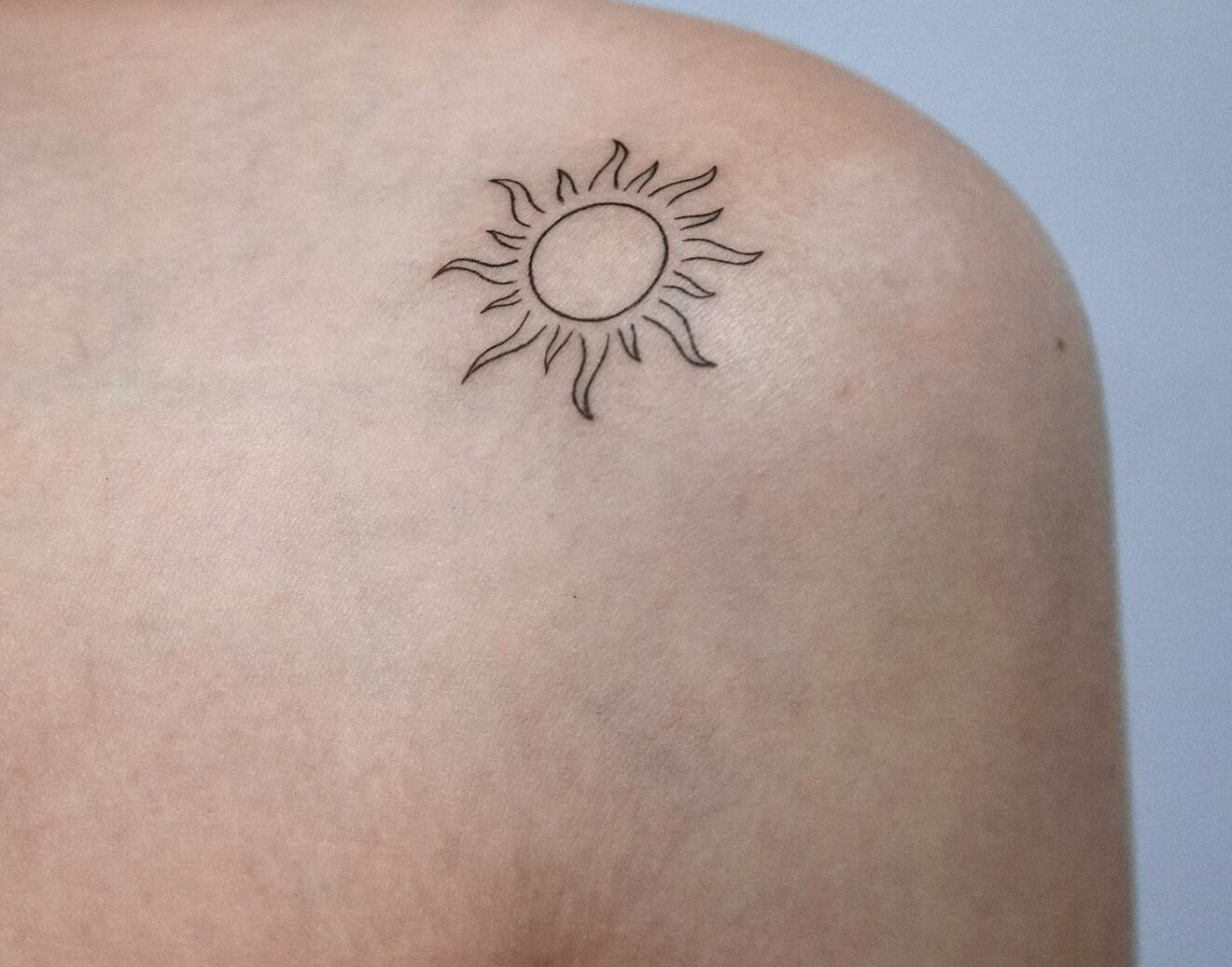 tatuaże minimalistyczne